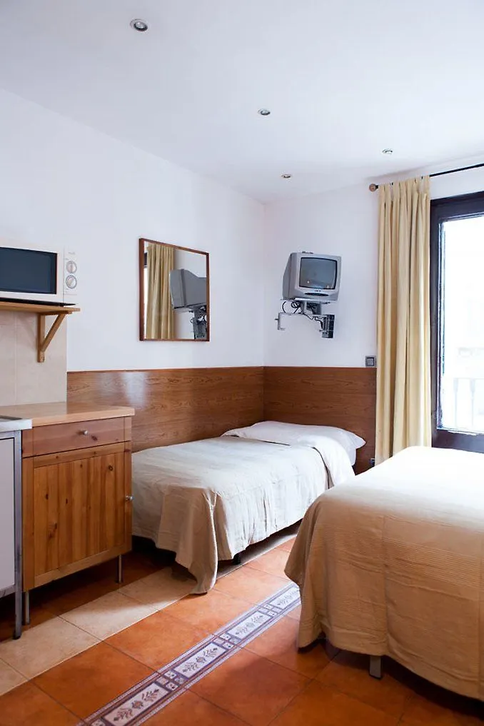 Estudios Pelayo Guest House Barcelona Apartment