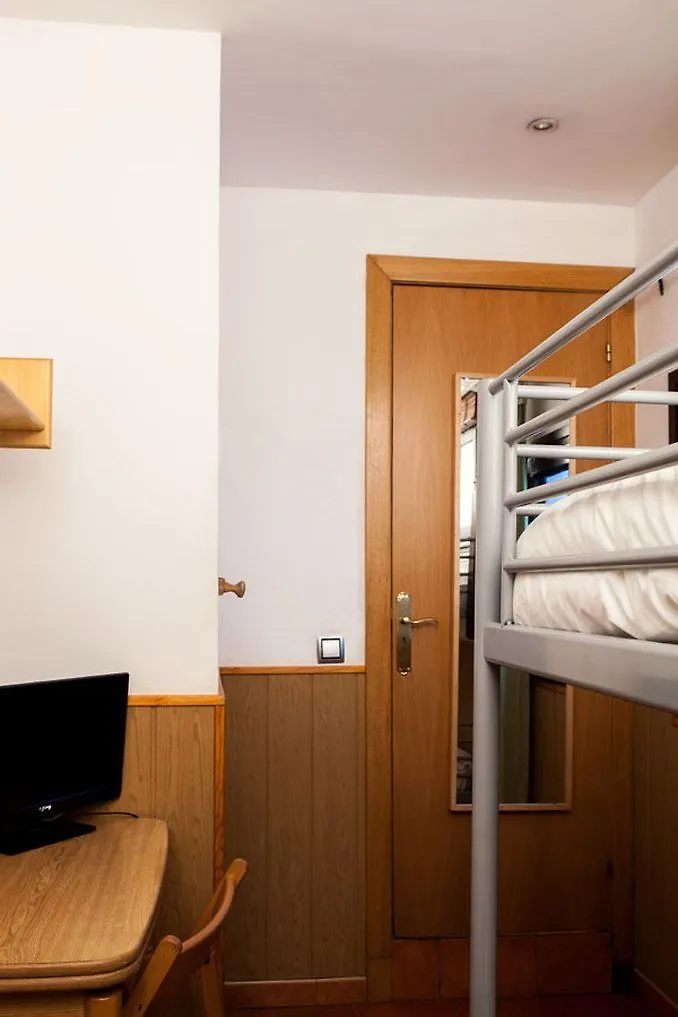 Estudios Pelayo Guest House Barcelona 0*,  Spain