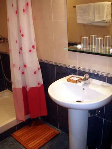 Estudios Pelayo Guest House Barcelona